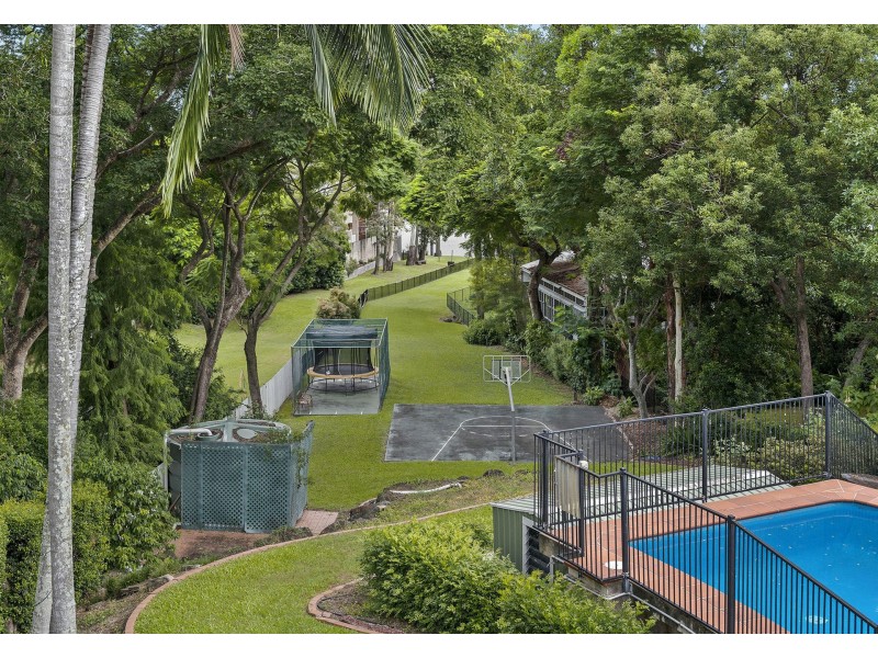 128 Kadumba Street, Yeronga QLD 4104