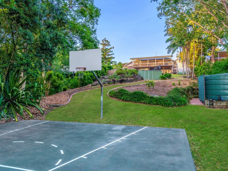 128 Kadumba Street, Yeronga QLD 4104