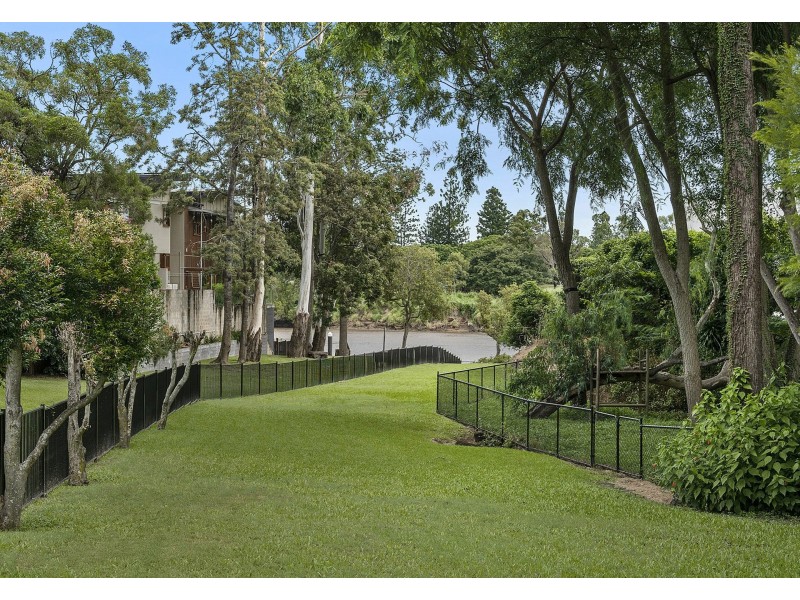 128 Kadumba Street, Yeronga QLD 4104