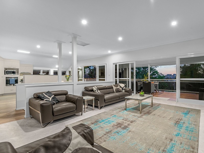 128 Kadumba Street, Yeronga QLD 4104