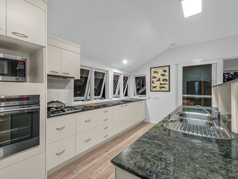 128 Kadumba Street, Yeronga QLD 4104