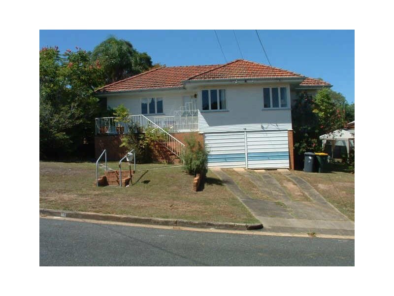 38 Galsworthy Street, Holland Park West QLD 4121