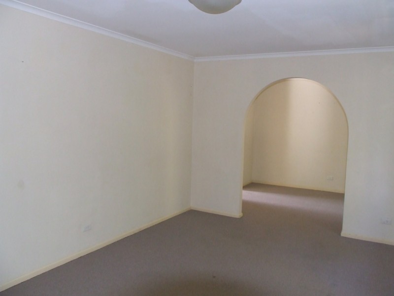 11 Dellwood Street, Nathan QLD 4111