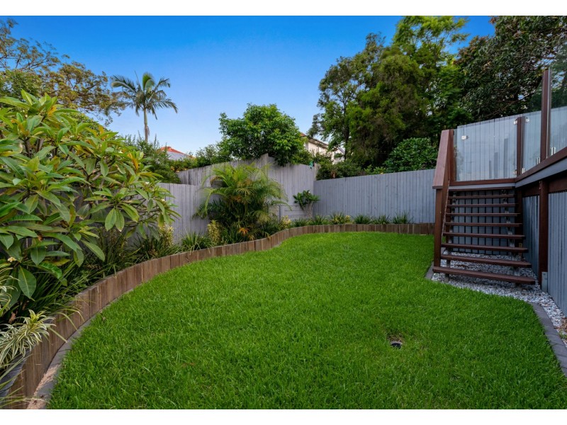 8 Rome Street North, Yeronga QLD 4104