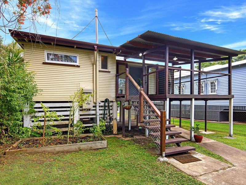 28 Blackburn Street, Moorooka QLD 4105