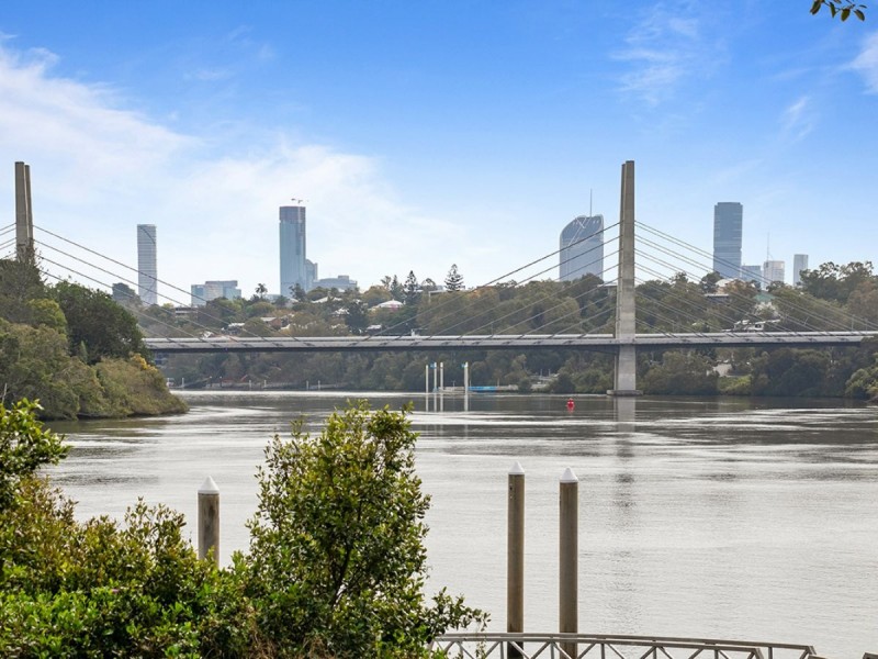 2/7 Bow Street, Yeerongpilly QLD 4105