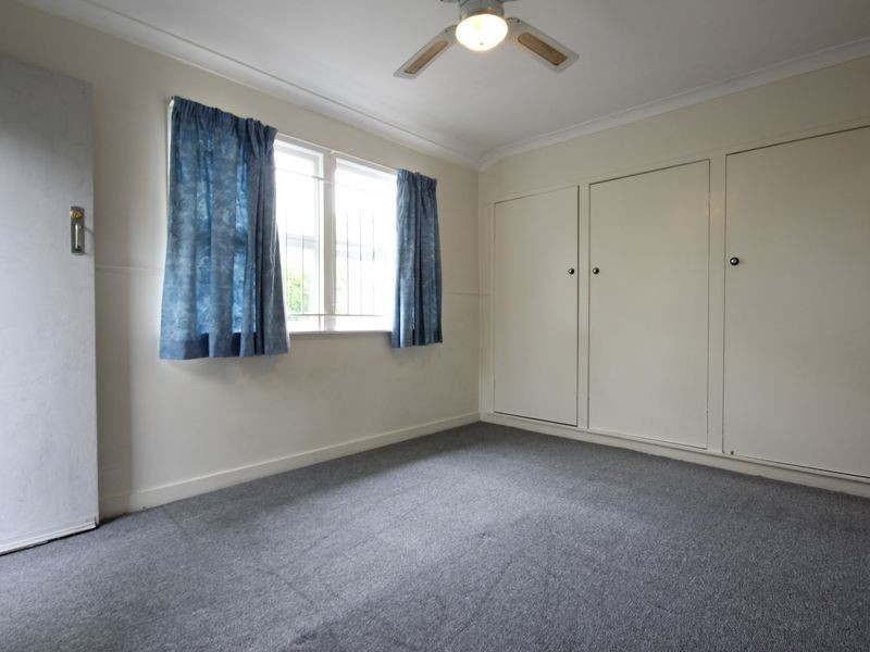 2/11 Louis Street, Annerley QLD 4103