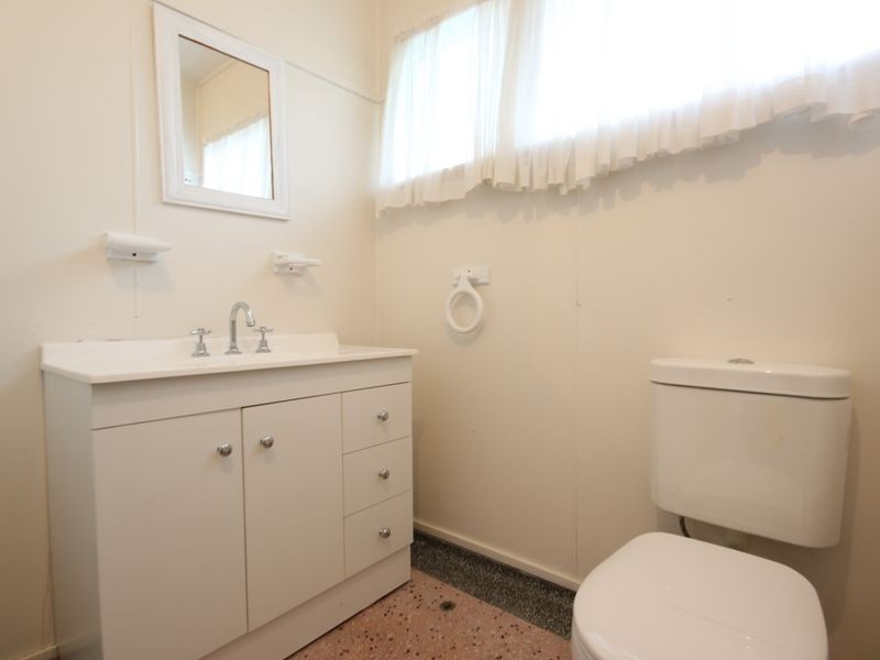 2/11 Louis Street, Annerley QLD 4103