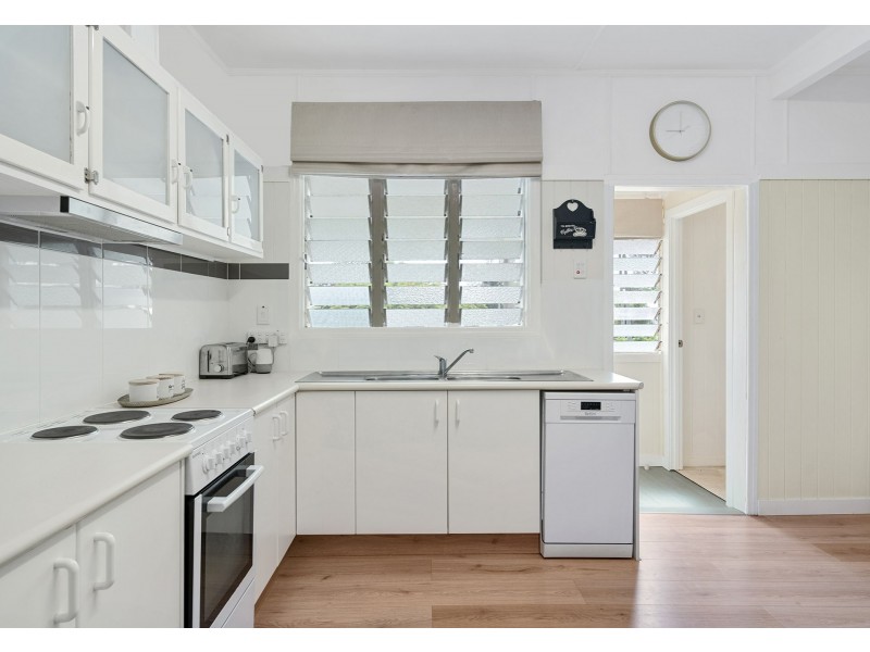 36 Oriel Road, Yeronga QLD 4104