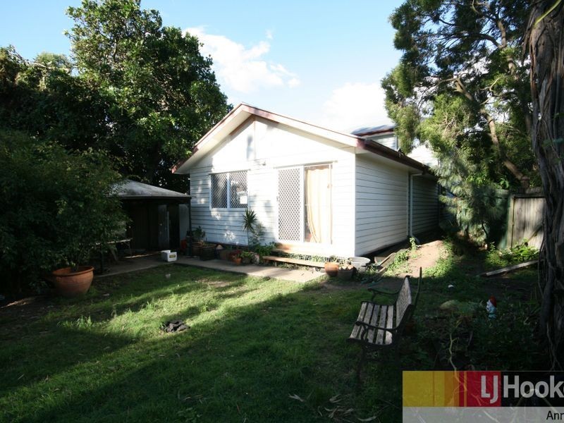 377 Fairfield Road, Yeronga QLD 4104