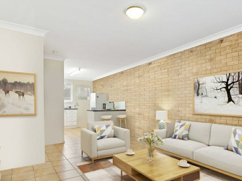 6/3 Jones Road, Bellbird Park QLD 4300