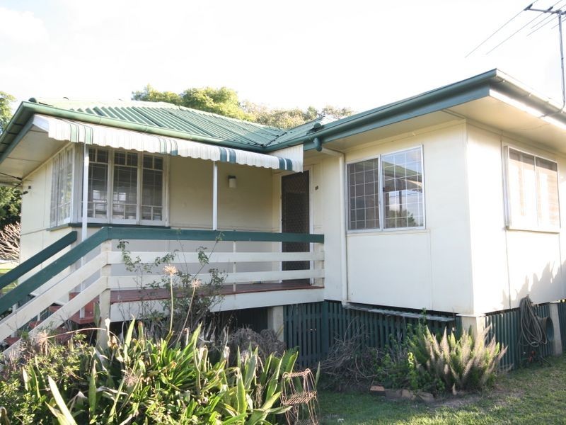 85 Turner Avenue, Fairfield QLD 4103