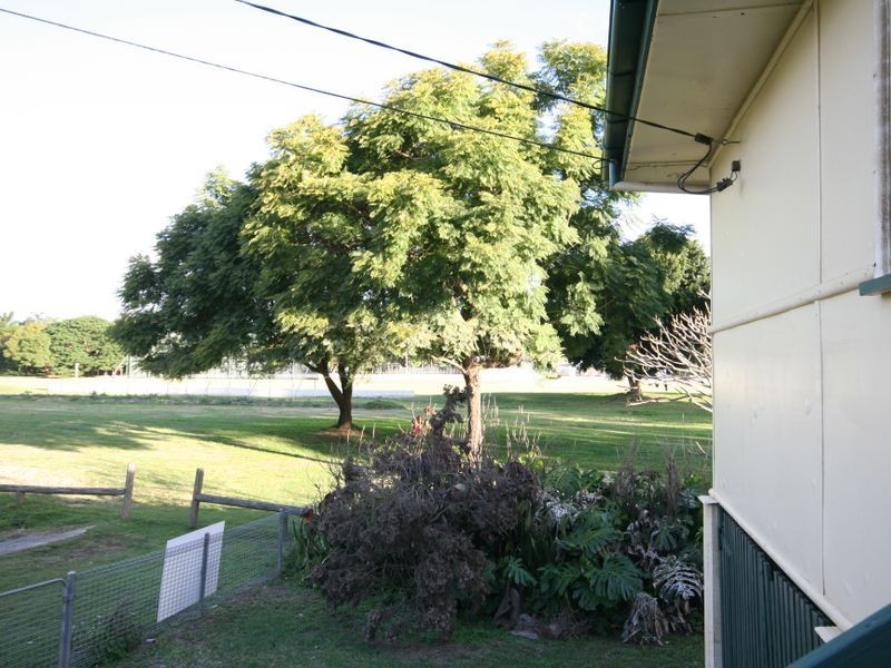 85 Turner Avenue, Fairfield QLD 4103