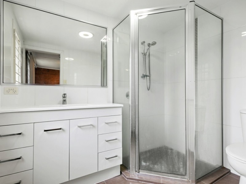 44 Orange Grove Road, Coopers Plains QLD 4108