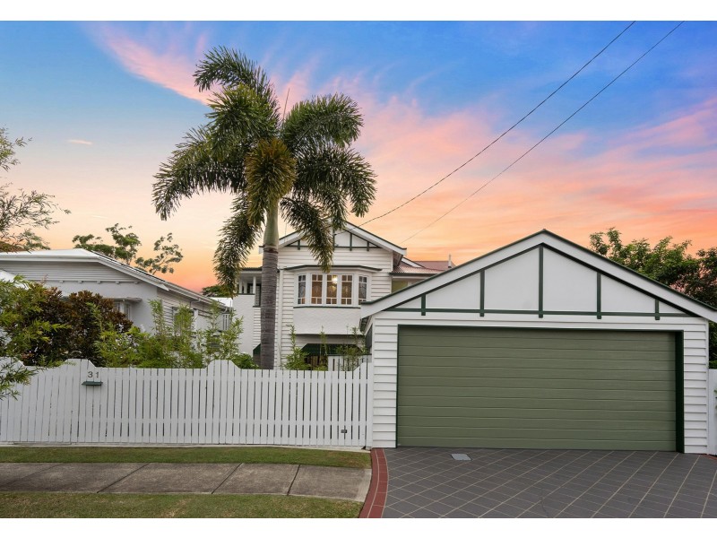 31 Crump Street, Holland Park West QLD 4121