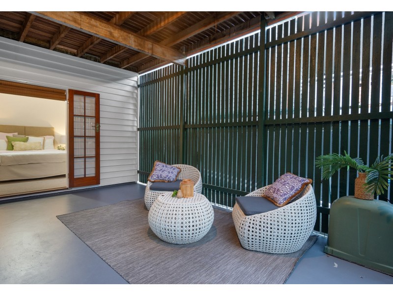 31 Crump Street, Holland Park West QLD 4121