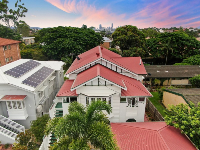 31 Crump Street, Holland Park West QLD 4121