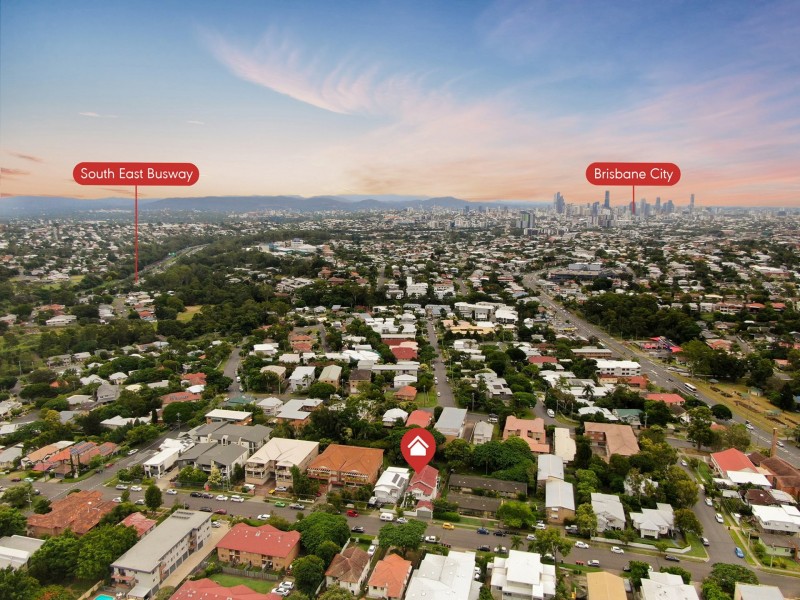 31 Crump Street, Holland Park West QLD 4121