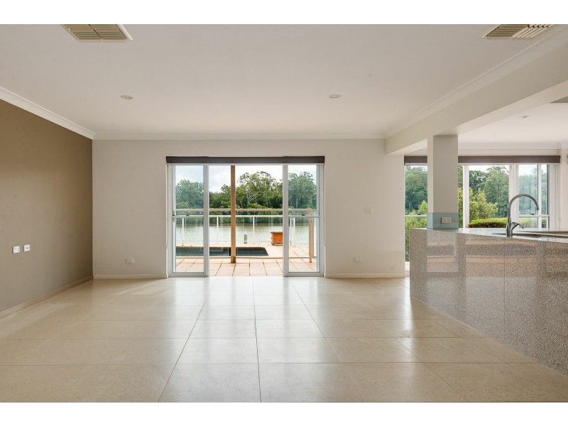 69 Orlando Road, Yeronga QLD 4104