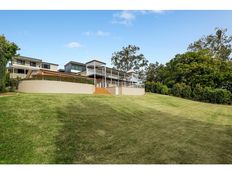 69 Orlando Road, Yeronga QLD 4104