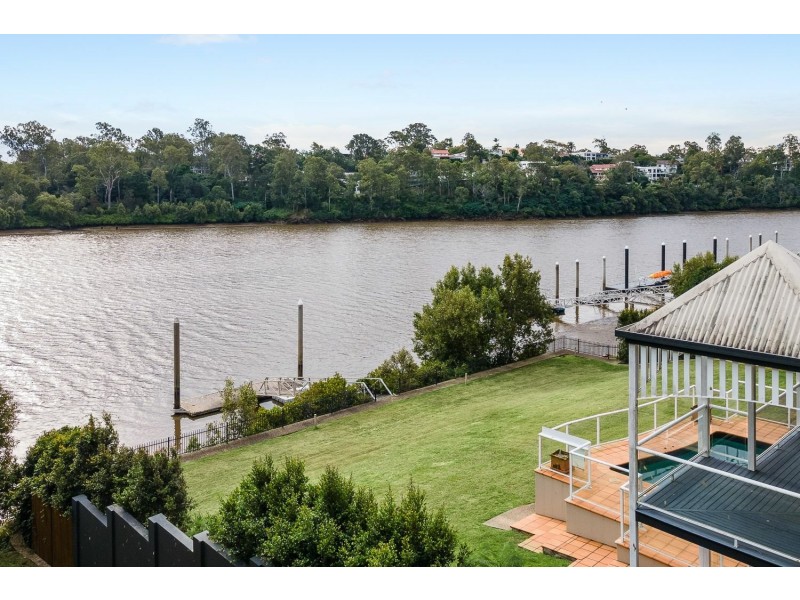 69 Orlando Road, Yeronga QLD 4104