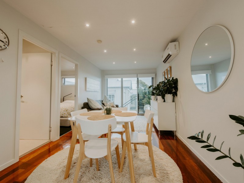 2/19 Gibson Street, Annerley QLD 4103