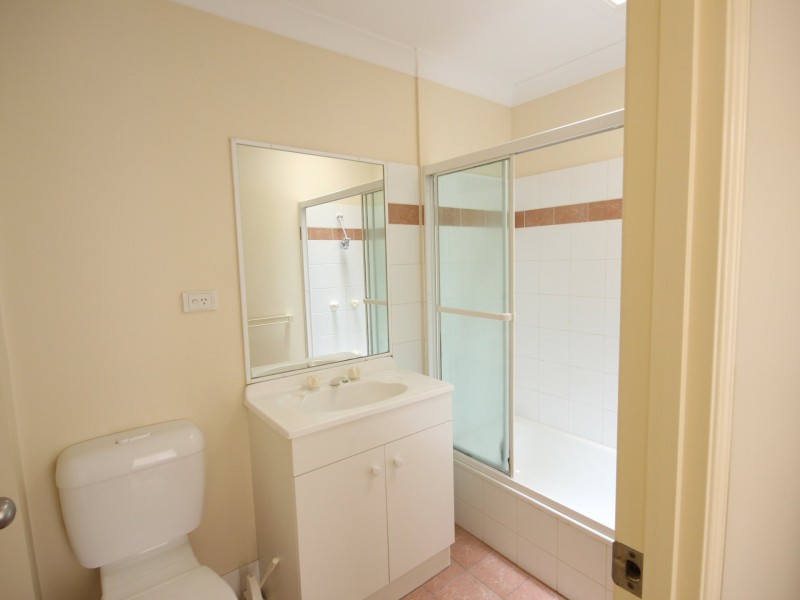 4/115 Chester Road, Annerley QLD 4103