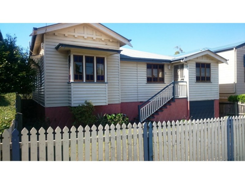 12 Vendale Avenue, Moorooka QLD 4105