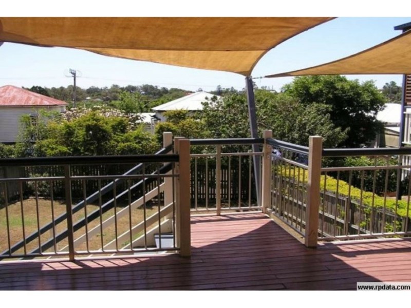 12 Vendale Avenue, Moorooka QLD 4105