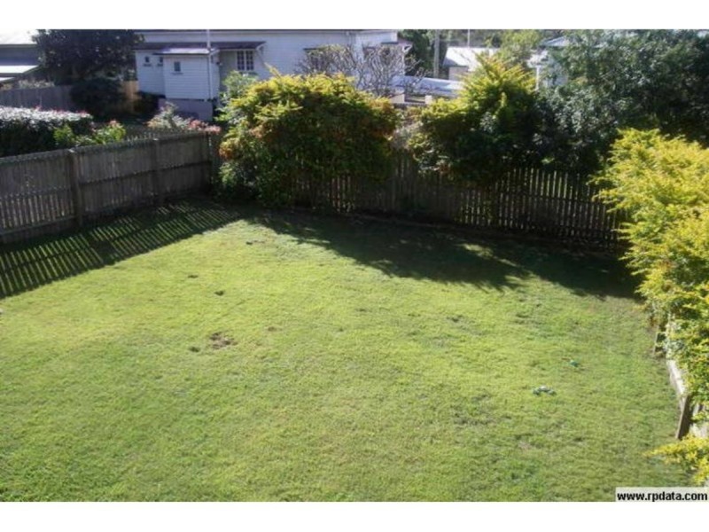 12 Vendale Avenue, Moorooka QLD 4105