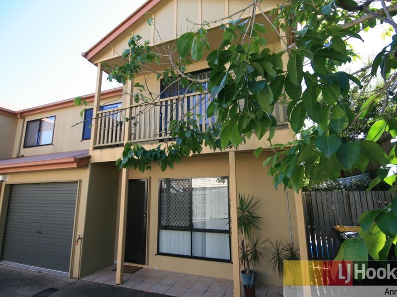 2/41 Gainsborough Street, Moorooka QLD 4105