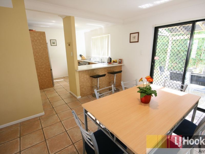 2/41 Gainsborough Street, Moorooka QLD 4105