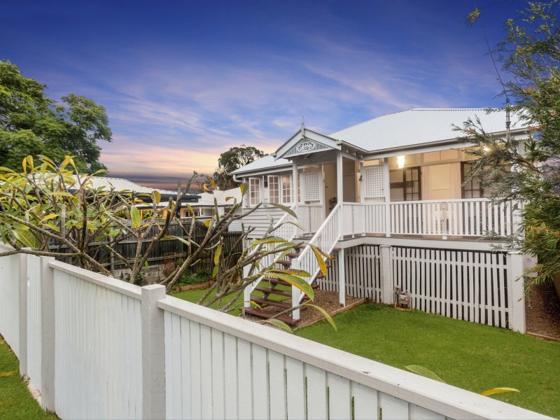10 Julia Street, Wavell Heights QLD 4012