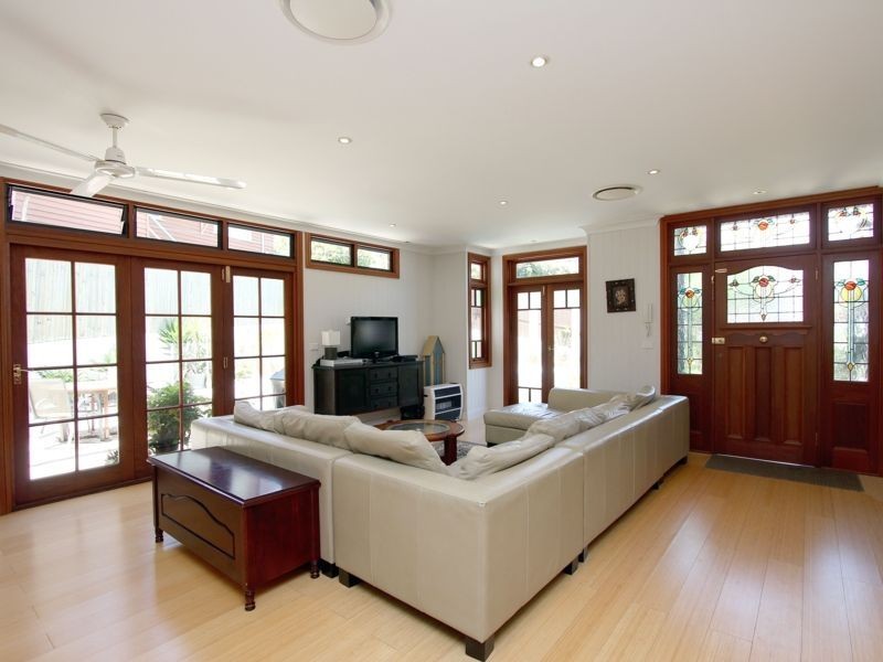 6 Belair Street, Moorooka QLD 4105