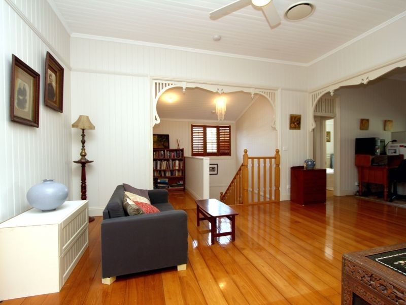 6 Belair Street, Moorooka QLD 4105