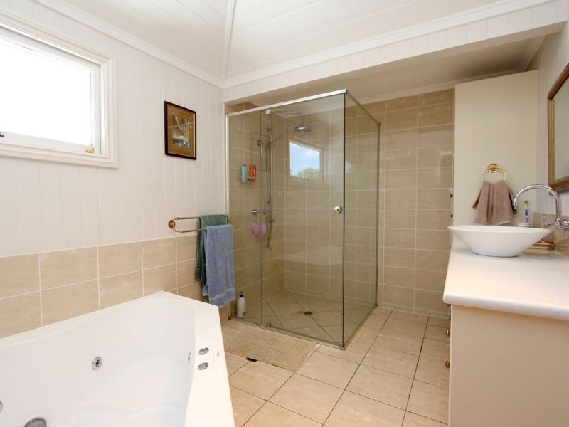 6 Belair Street, Moorooka QLD 4105