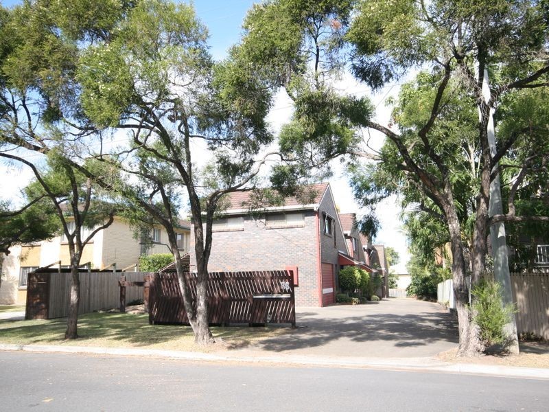 2/36 Yeronga Street, Yeronga QLD 4104