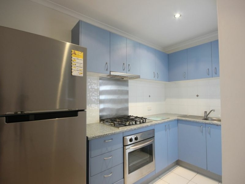 2/59 Livingstone Street, Yeerongpilly QLD 4105