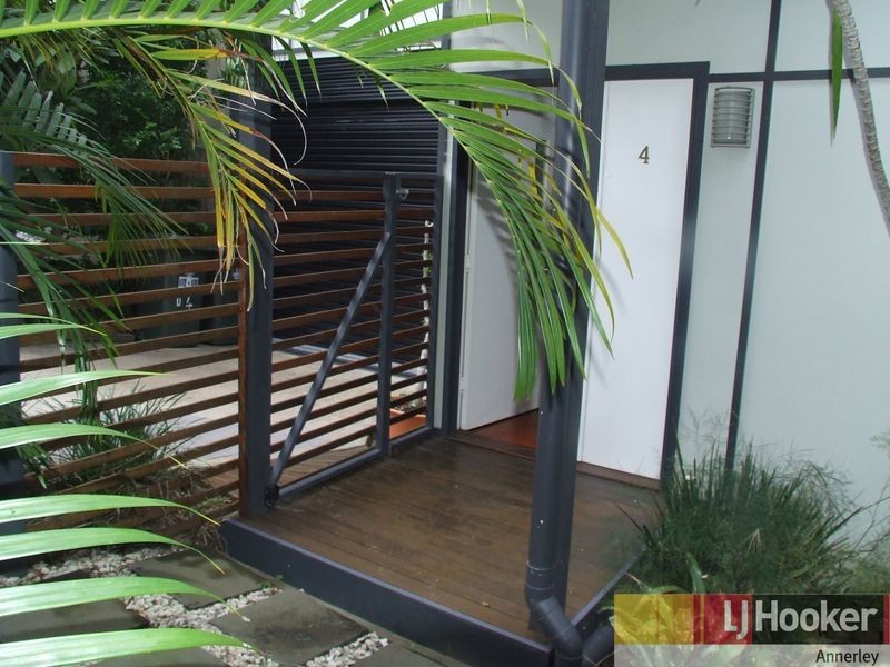 4/10 Cronin Street, Annerley QLD 4103
