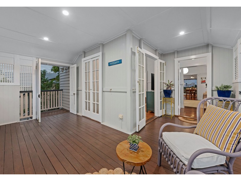 28 Fanny Street, Annerley QLD 4103