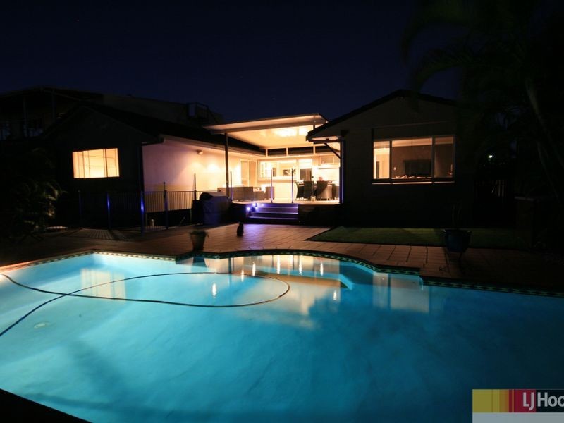 15 Timothy Street, Moorooka QLD 4105