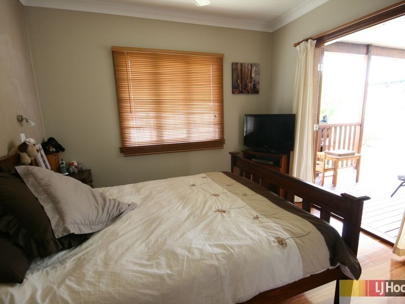 15 Currey Avenue, Moorooka QLD 4105