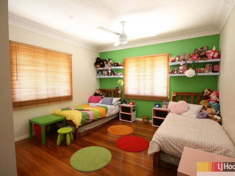 15 Currey Avenue, Moorooka QLD 4105