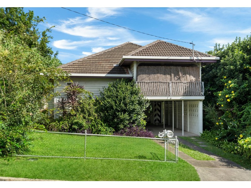 16 Taunton Street, Annerley QLD 4103