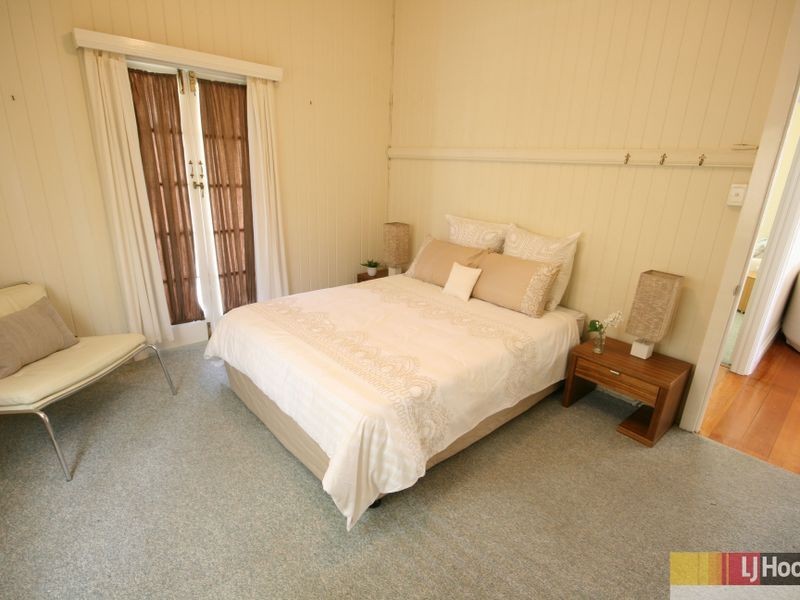 196 Ekibin Road East, Tarragindi QLD 4121