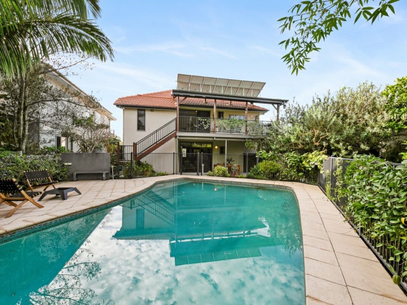 30 Anita Street, Yeronga QLD 4104