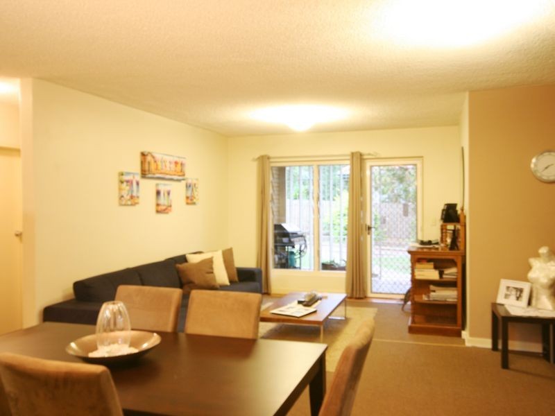1/584 Ipswich Road, Annerley QLD 4103