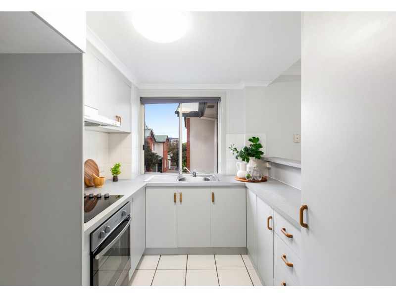 7/32 Wilkie Street, Yeerongpilly QLD 4105