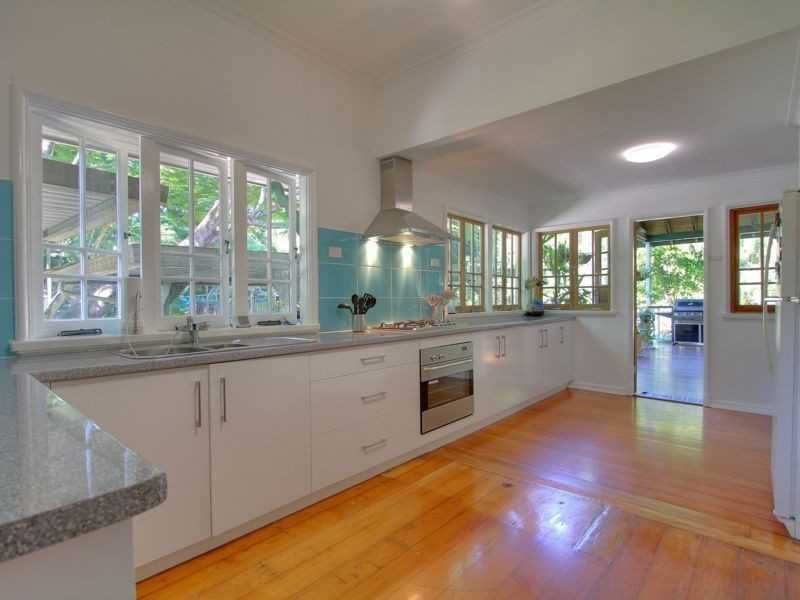 55 Arras Street, Yeronga QLD 4104