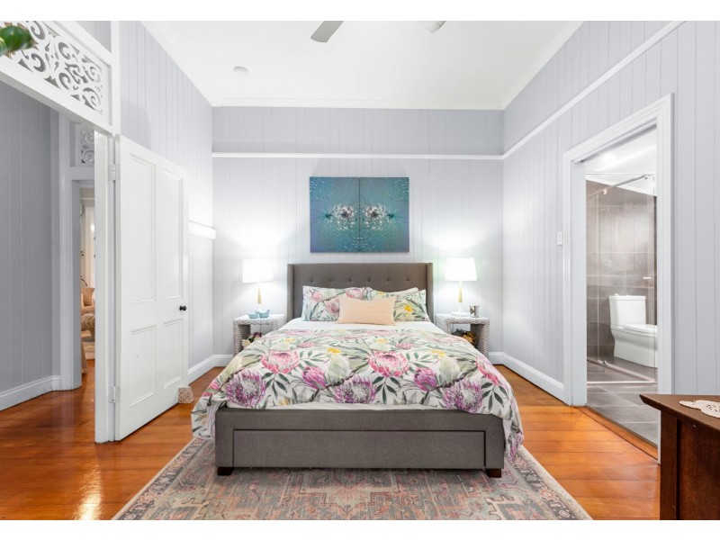 60 Carville Street, Annerley QLD 4103